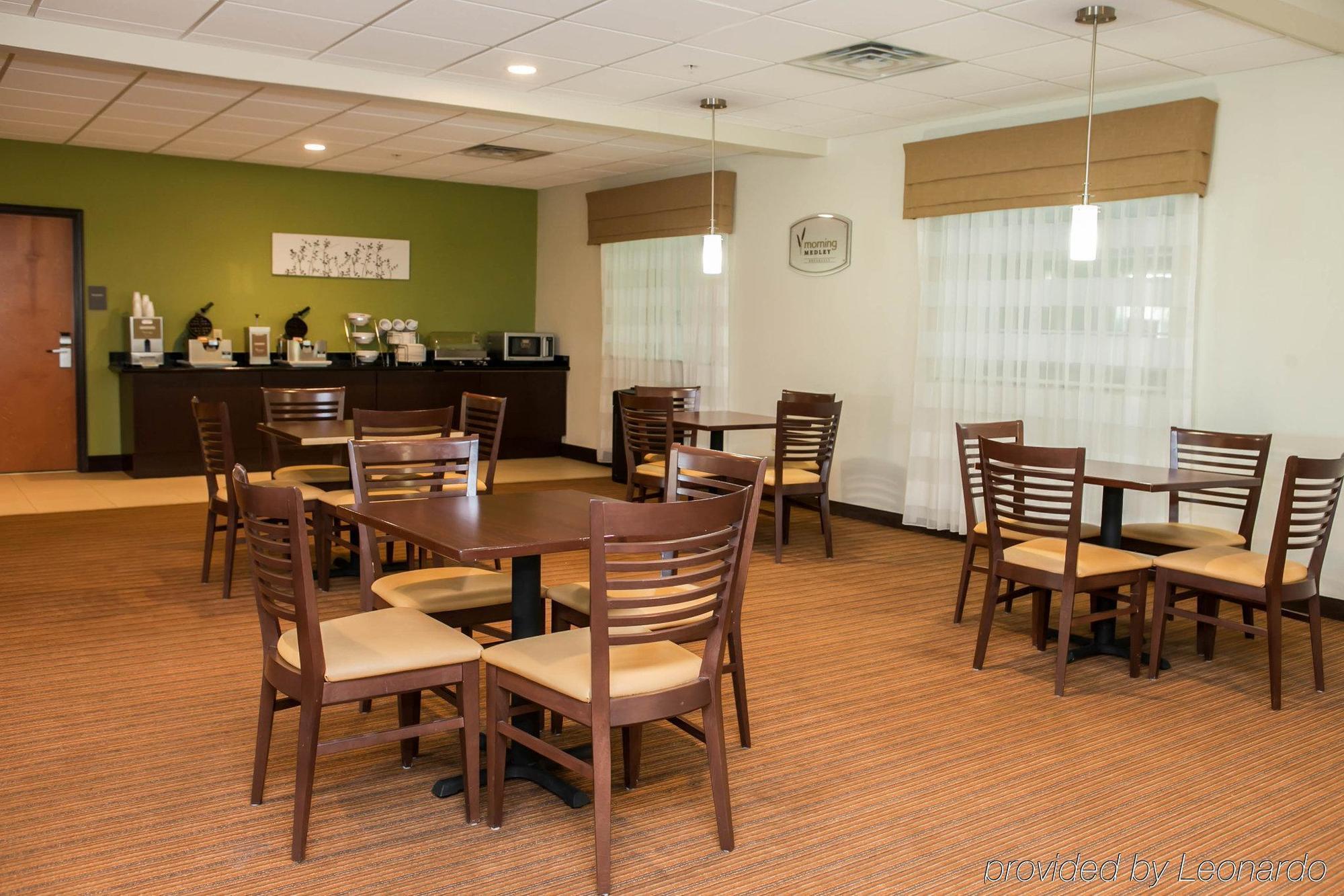 Sleep & - Hershey North Hotel